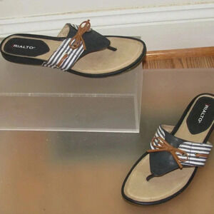 RIALTO Candid Thong Sandals Slip-On Shoes Size 11M